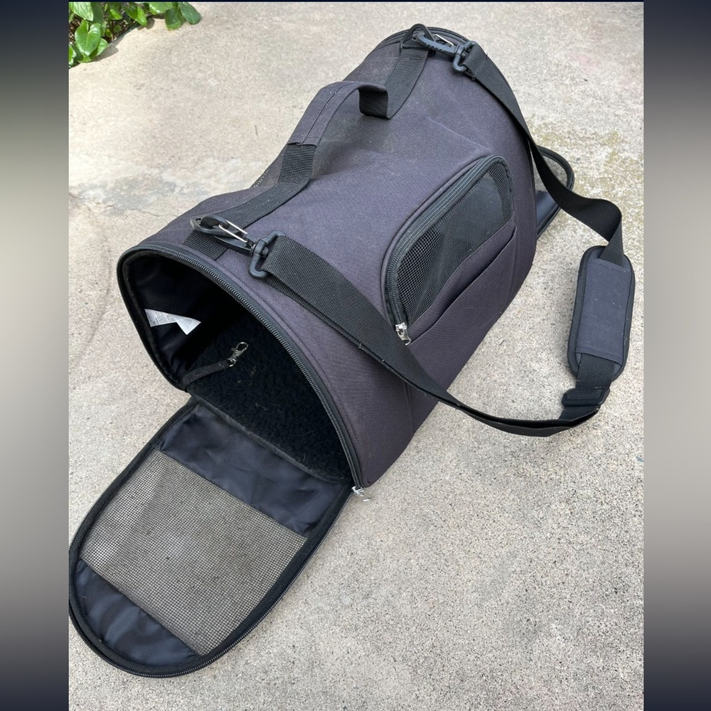 Soft Side Dog/Cat Carrier
